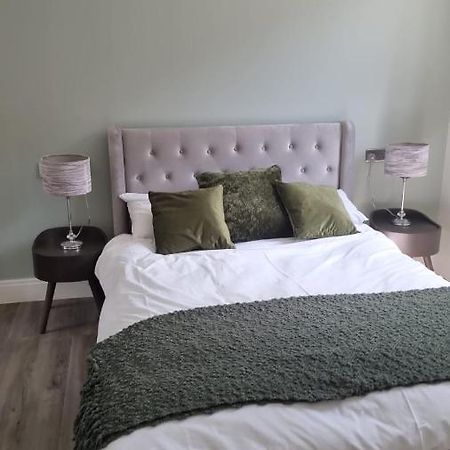 Jasmin Apartments - Luxury 1 & 2 Bedroom Units With Free Parking Bushey Zewnętrze zdjęcie