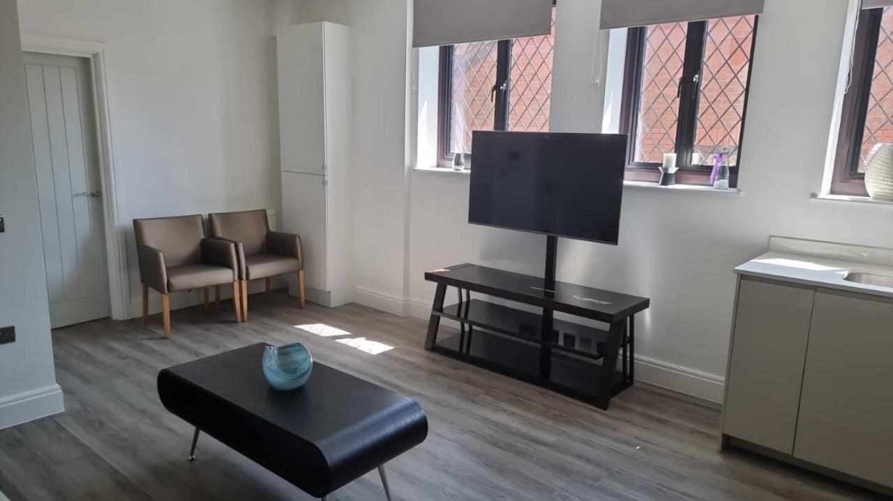 Jasmin Apartments - Luxury 1 & 2 Bedroom Units With Free Parking Bushey Zewnętrze zdjęcie